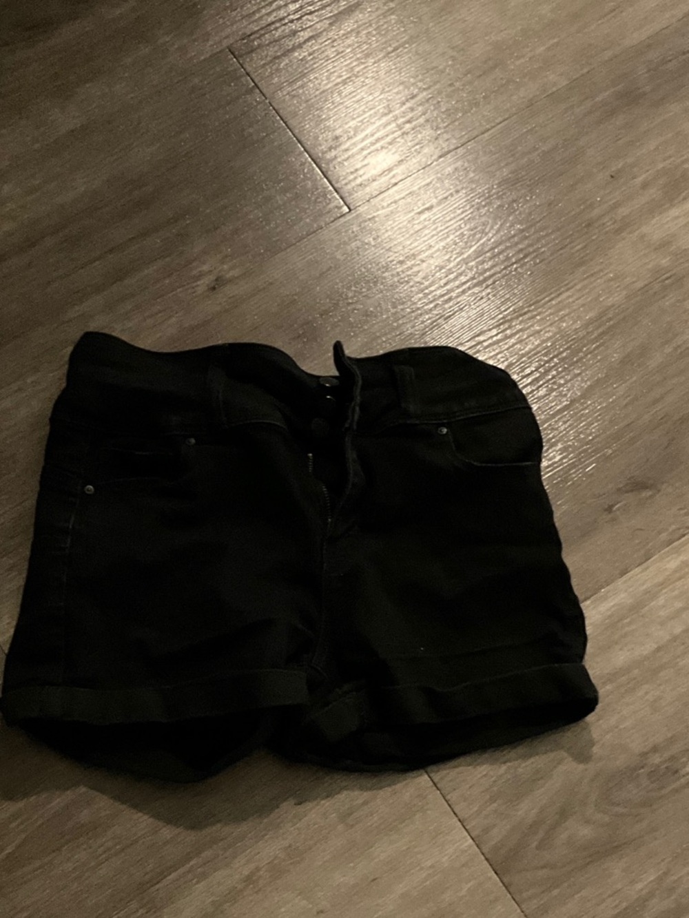 Wax Jean Black Rolled-Hem Denim Shorts